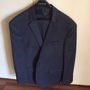 Men’s Jos A Bank Navy Blue Suit